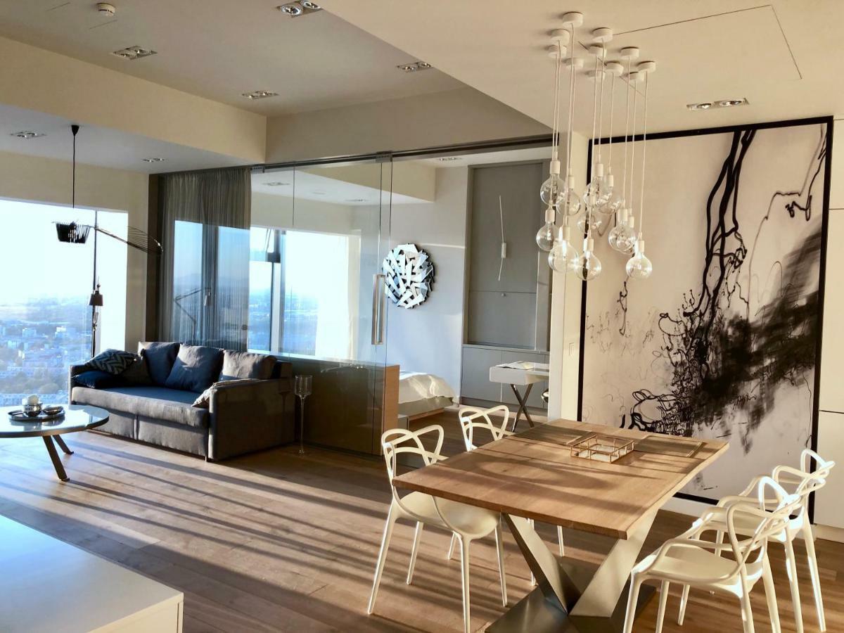 Vantage Point Apartament Sky Tower 브로츠와프 외부 사진
